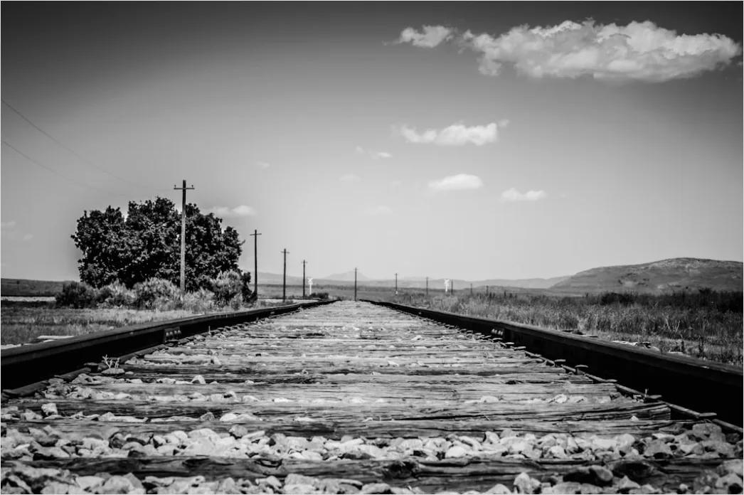 Detail Railway Track Perspective Leading Lines Photo Number 18