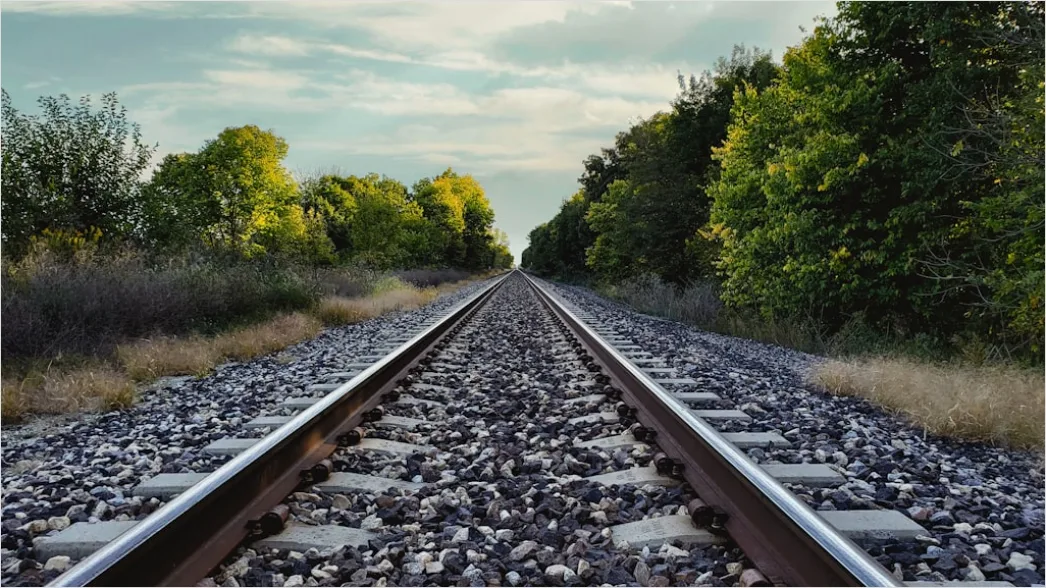 Detail Railway Track Perspective Leading Lines Photo Number 4