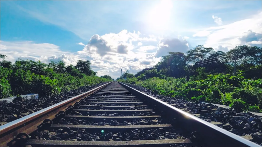 Detail Railway Track Perspective Leading Lines Photo Number 5