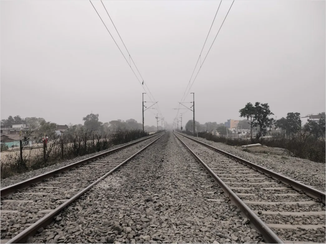 Detail Railway Track Perspective Leading Lines Photo Number 8