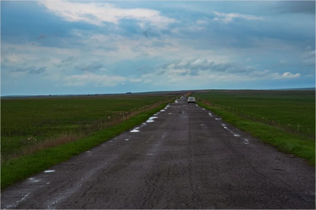 Detail Road Trip Car On Empty Highway Landscape Number 2