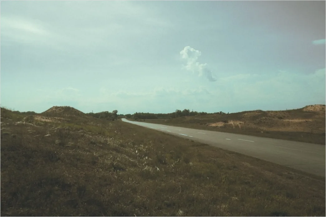 Detail Road Trip Car On Empty Highway Landscape Number 17