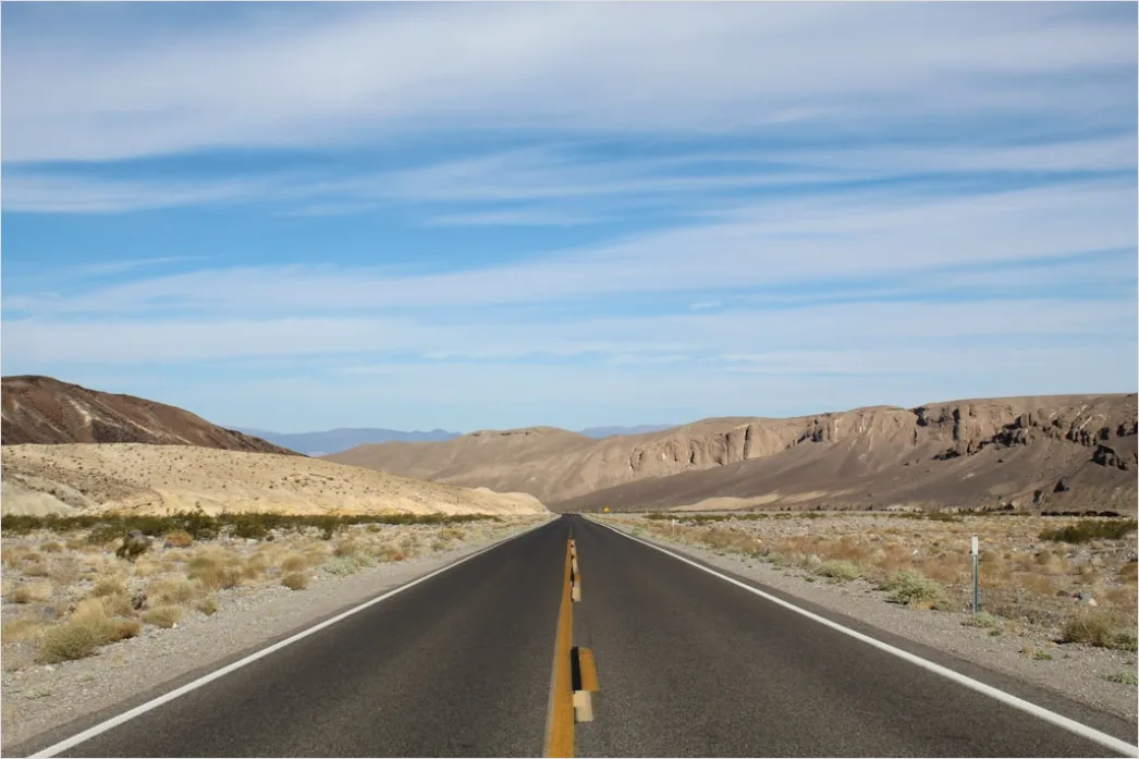 Detail Road Trip Car On Empty Highway Landscape Number 6