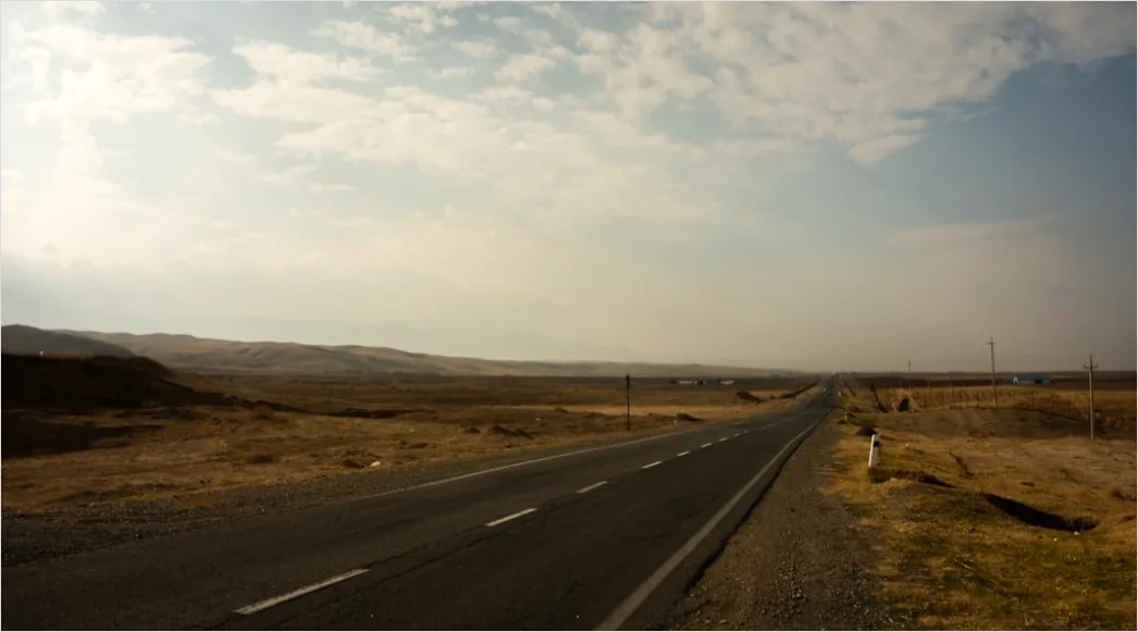 Detail Road Trip Car On Empty Highway Landscape Number 9