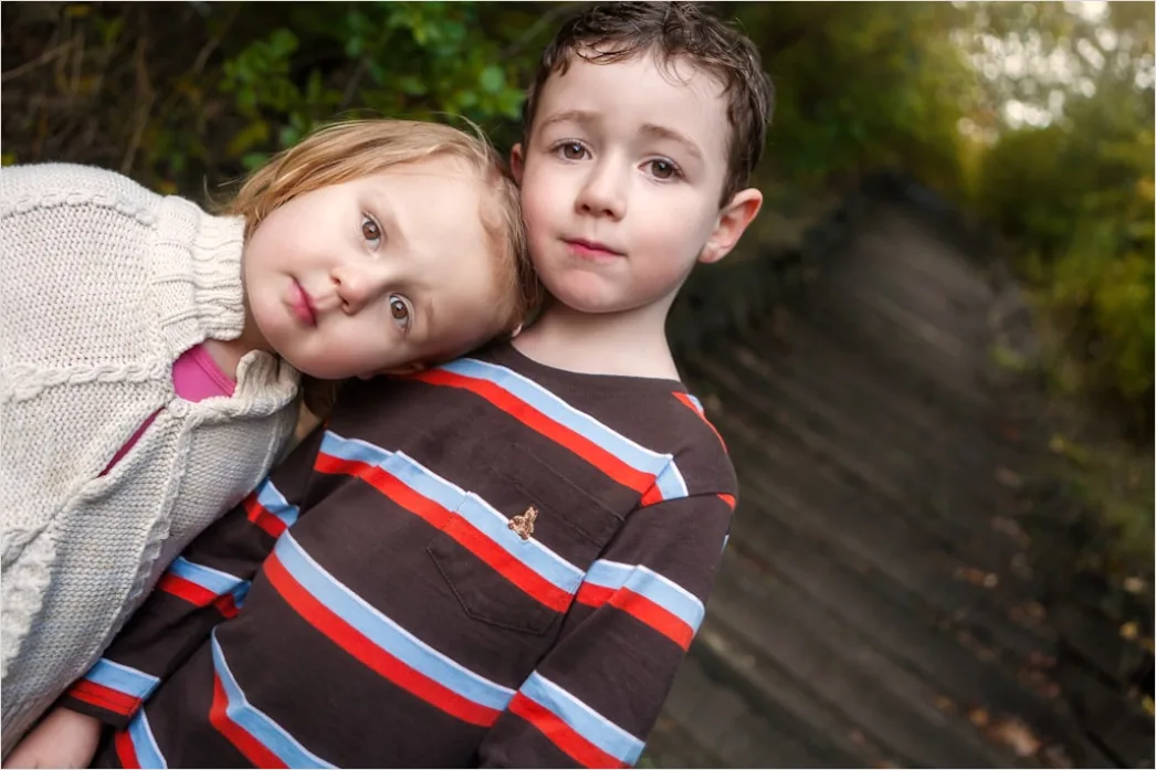 Detail Siblings Portrait Playing Together Outdoor Candid Number 6