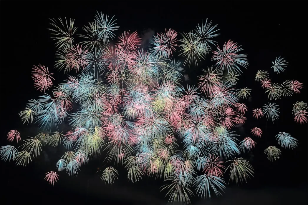 Detail Silvester Feuerwerk Nachthimmel Bunt Explosion Number 12