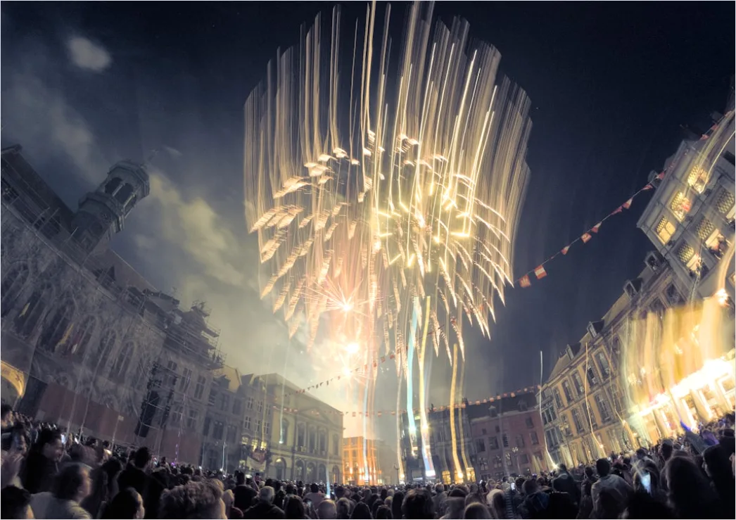 Detail Silvester Outdoor Feuerwerk Menschenmenge Number 10