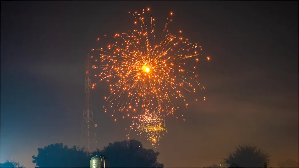 Detail Silvester Raketen Feuerwerk Nachthimmel Number 12