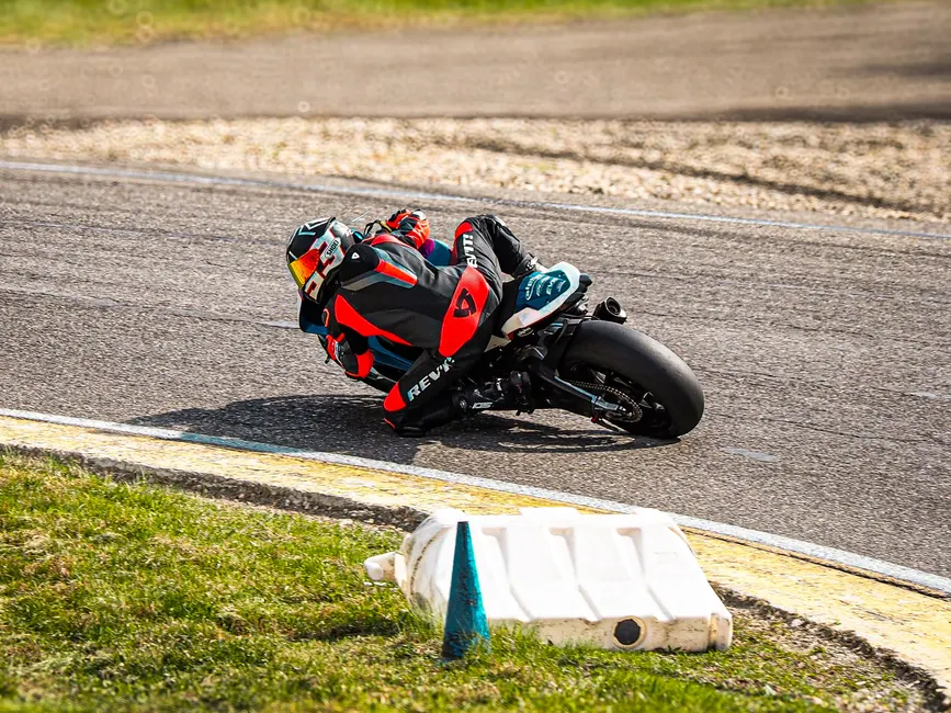 Detail Sport Motorcycle Leaning Corner Track Action Number 12