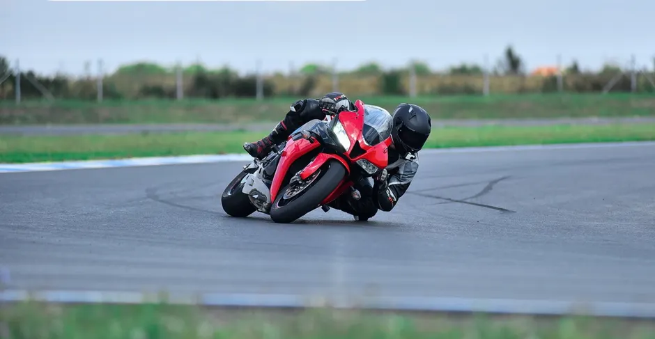 Detail Sport Motorcycle Leaning Corner Track Action Number 15