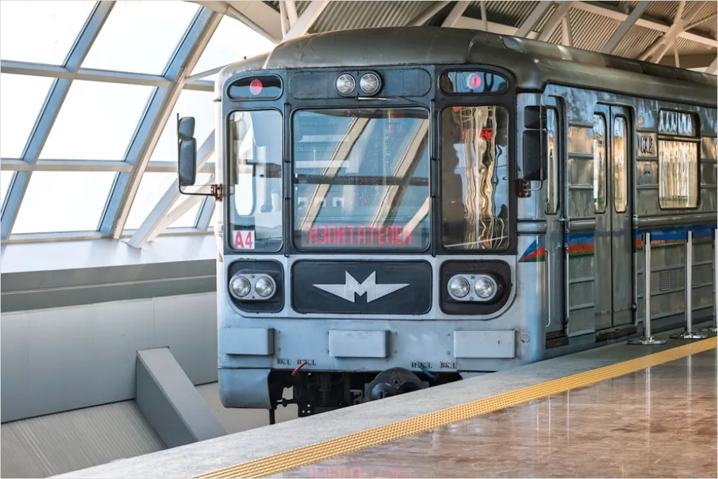 Detail Subway Metro Train Arriving At Station Platform Number 16
