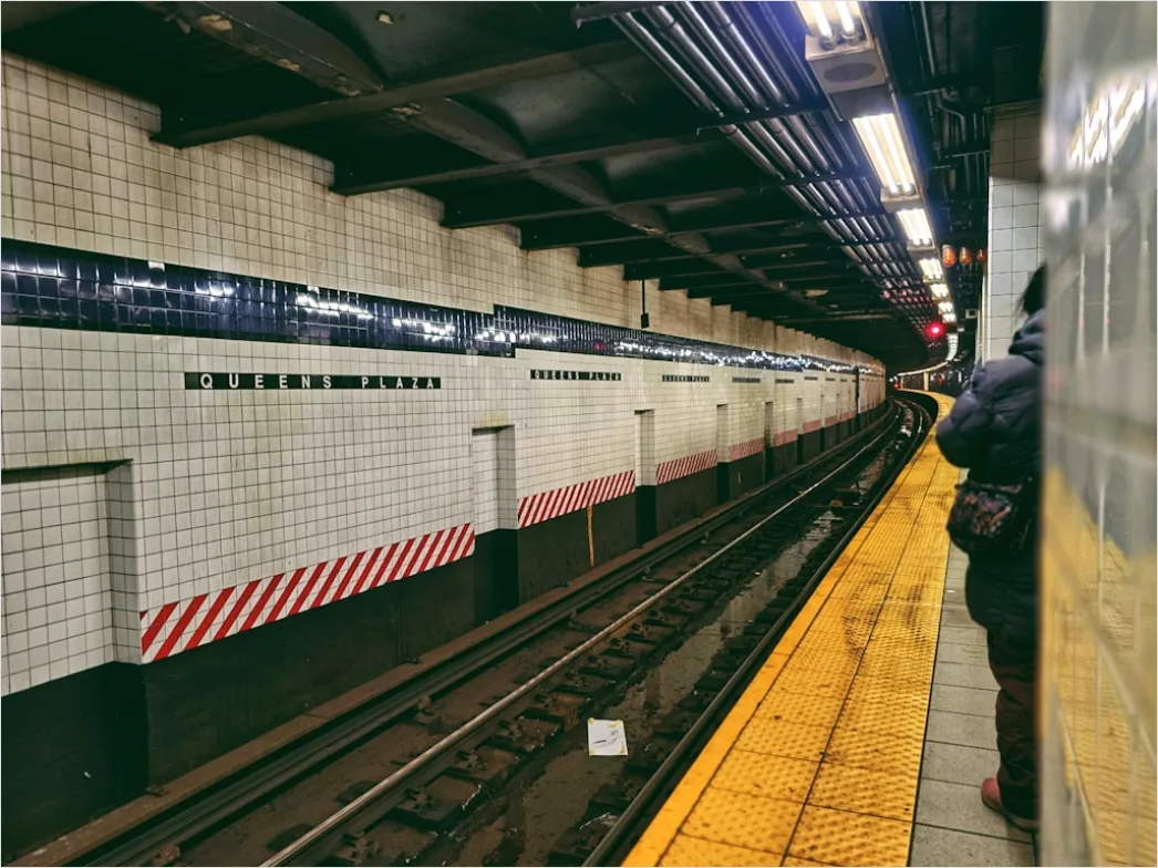 Detail Subway Metro Train Arriving At Station Platform Number 17