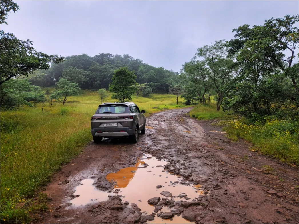 Suv Off Road Driving Muddy Trail Action F2f2