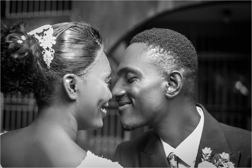 Detail Traditional Wedding Attire Portrait Couple Close Up Number 18