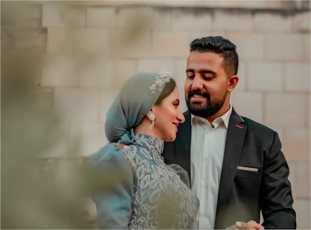 Detail Traditional Wedding Attire Portrait Couple Close Up Number 19