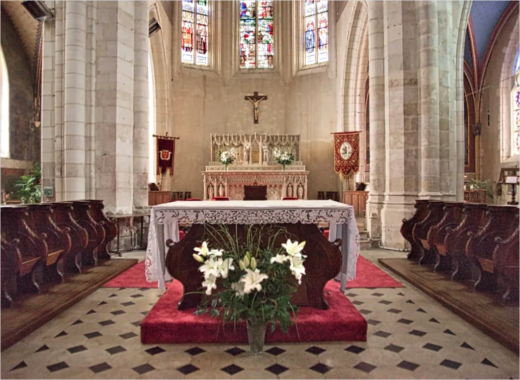 Trauung Kirchlich Altar Dekoration Blumen 487d