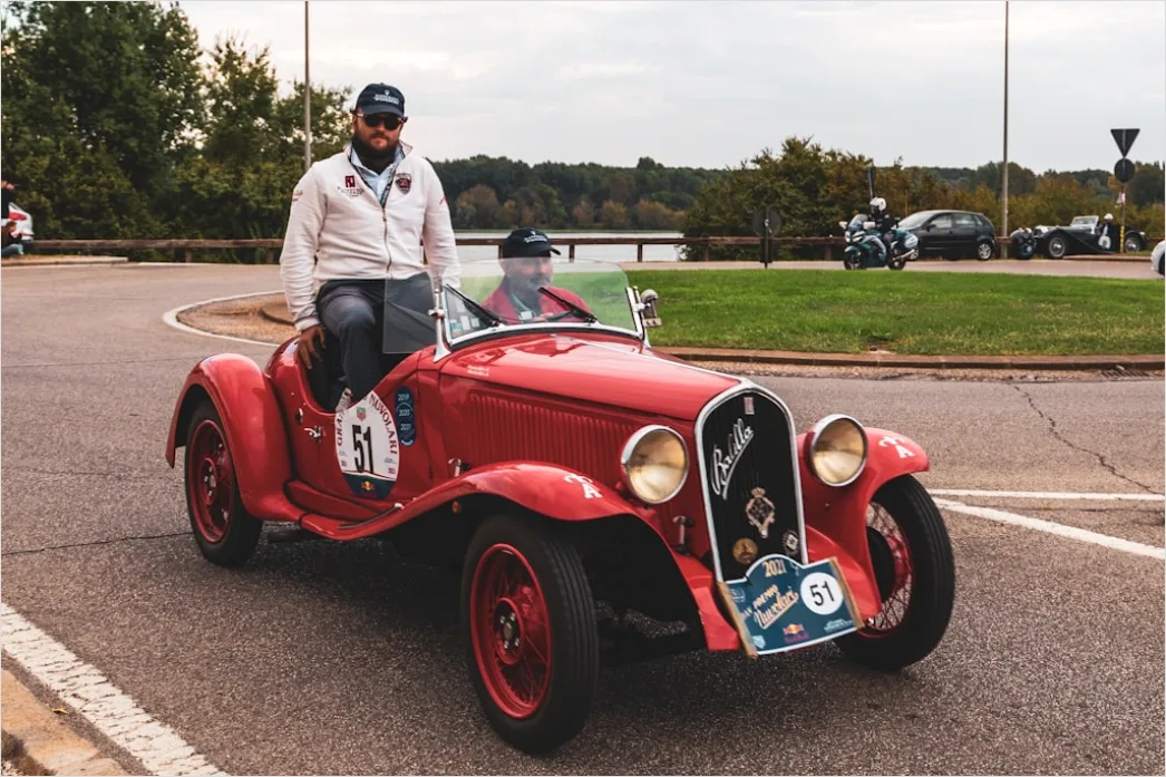 Vintage Car Rally Event Participants Driving 30e4