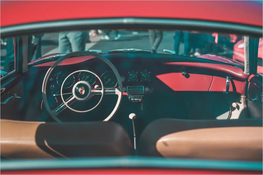 Detail Vintage Car Steering Wheel Interior Close Up Number 7