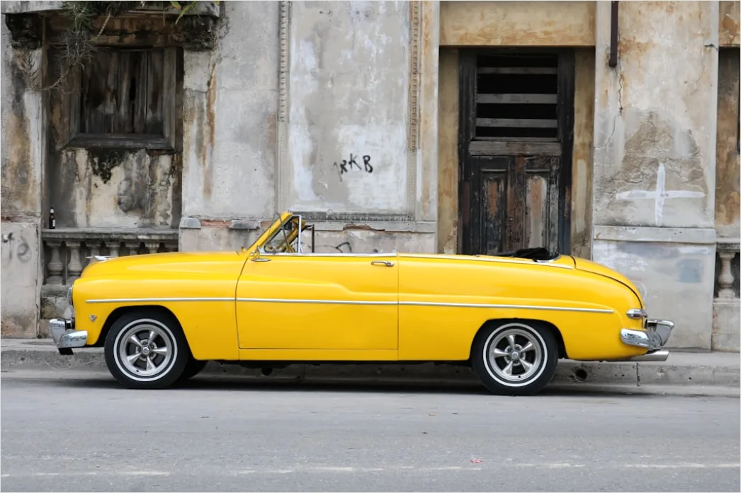 Vintage Convertible Car Top Down Driving C43b