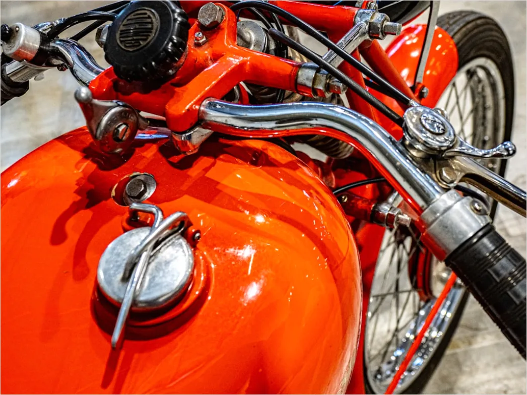 Vintage Motorcycle Restored Detail Close Up 2dd1