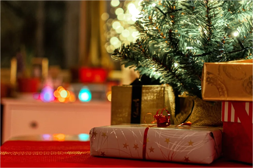 Detail Weihnachten Geschenke Unter Baum Nahaufnahme Number 10