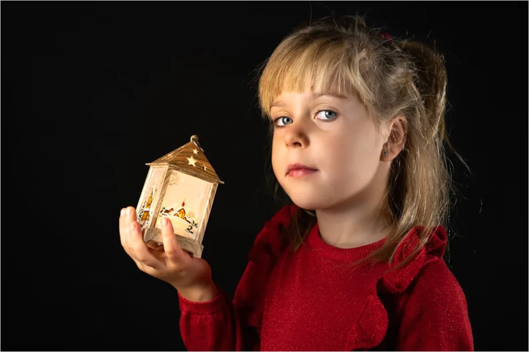 Detail Weihnachtsmann Kind Portrait Studio Number 4