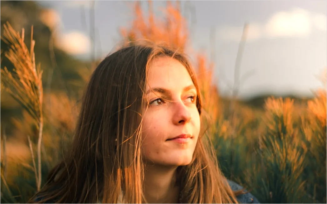 Woman Portrait Golden Hour Warm Light Outdoor Afdb