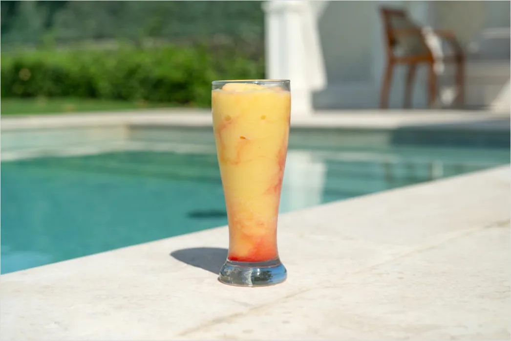 Detail Ananas Mango Smoothie Glas Nahaufnahme Number 12