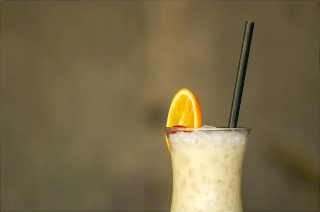 Detail Ananas Mango Smoothie Glas Nahaufnahme Number 19