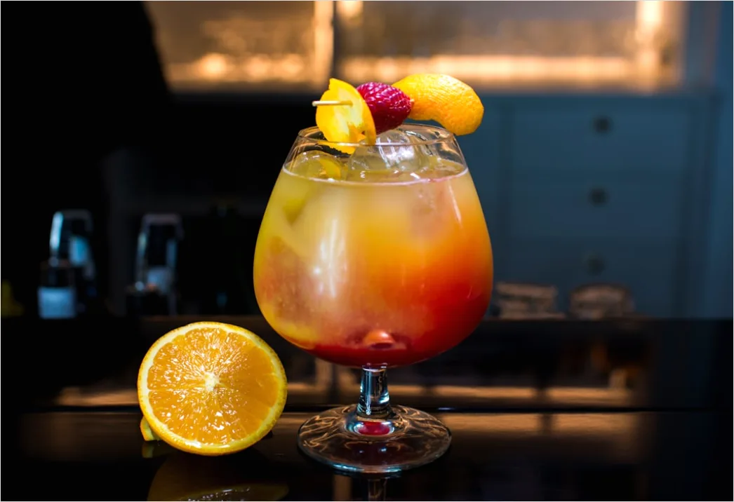 Detail Aperol Spritz Glas Orange Nahaufnahme Sommer Number 13