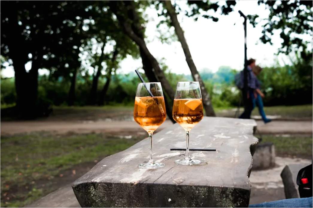 Detail Aperol Spritz Glas Orange Nahaufnahme Sommer Number 15