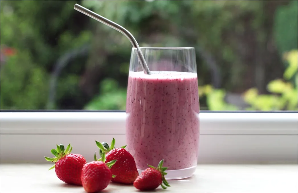 Detail Beeren Smoothie Glas Strohhalm Nahaufnahme Number 4