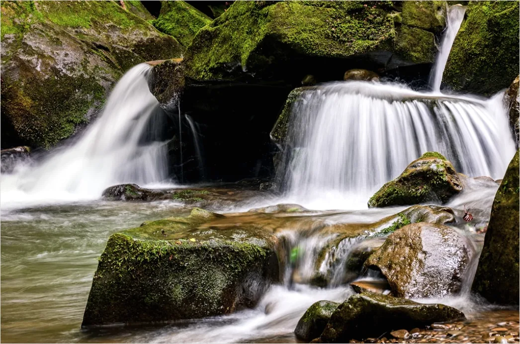 Detail Bergbach Wasserfall Nahaufnahme Felsen Number 4