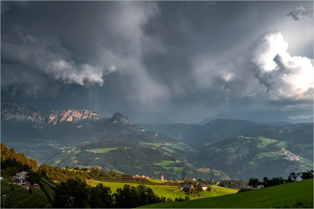 Berglandschaft Dramatische Wolken Gewitter B39e