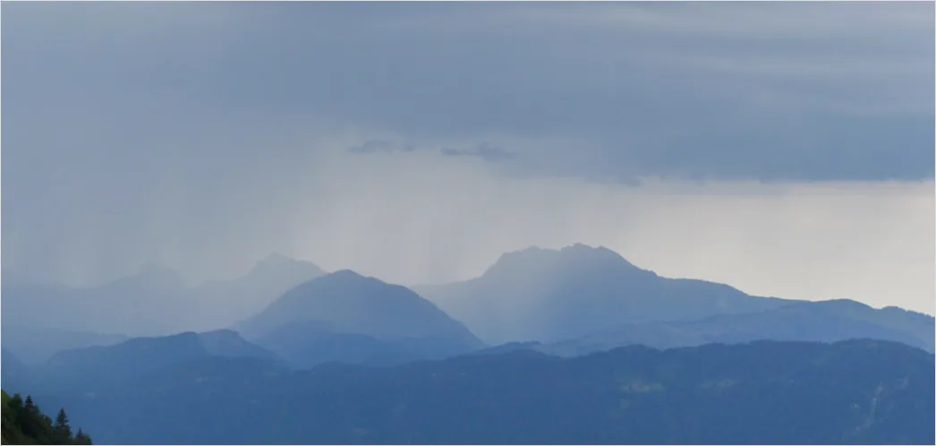 Detail Berglandschaft Dramatische Wolken Gewitter Number 7