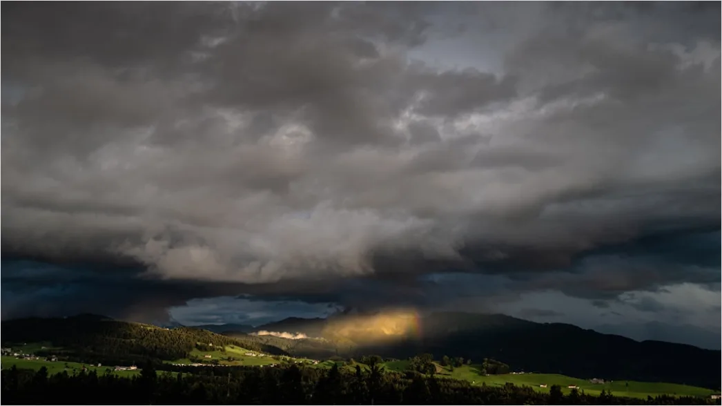 Detail Berglandschaft Dramatische Wolken Gewitter Number 8