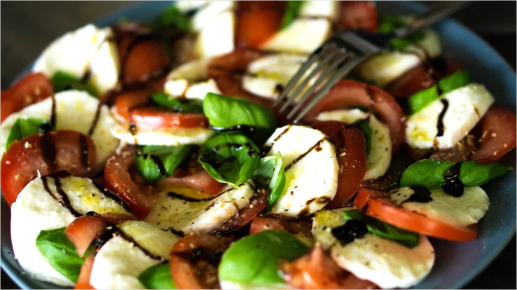 Detail Caprese Salat Mozzarella Tomate Nahaufnahme Number 7