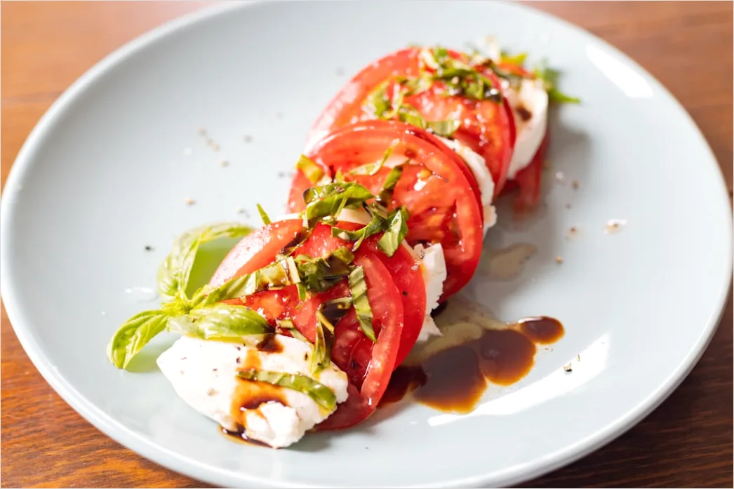 Detail Caprese Salat Mozzarella Tomate Nahaufnahme Number 9