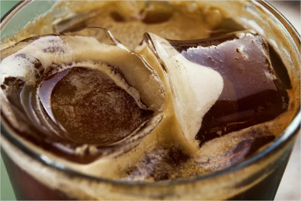 Detail Cold Brew Kaffee Glas Eis Nahaufnahme Number 11