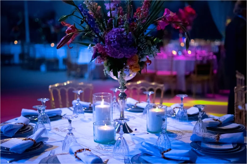 Detail Corporate Gala Abend Elegant Dekoration Tisch Number 2