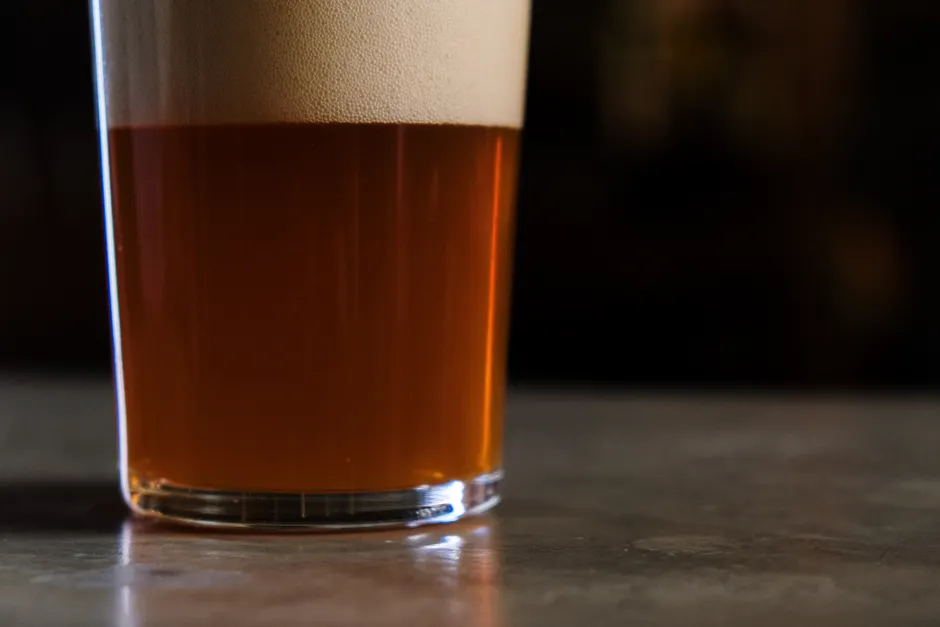 Detail Craft Beer Glas Nahaufnahme Schaumkrone Number 14