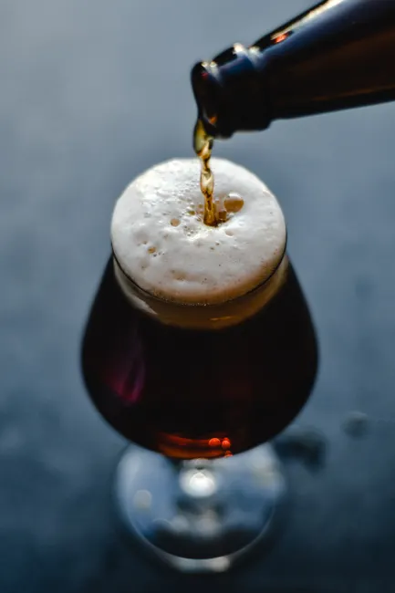 Detail Craft Beer Glas Nahaufnahme Schaumkrone Number 20