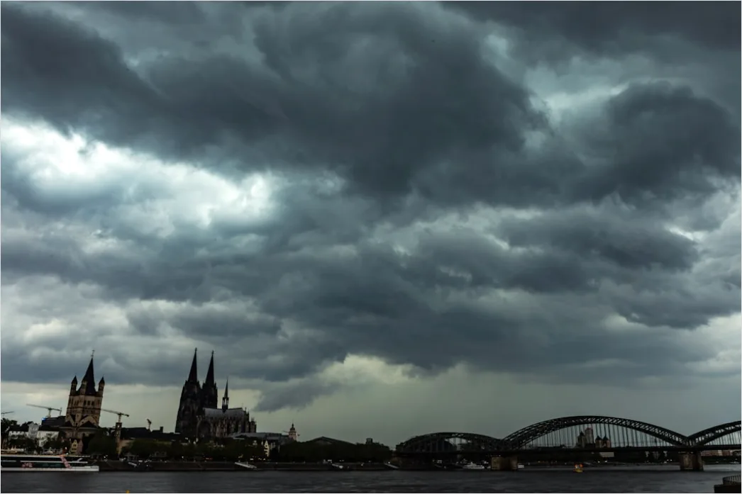 Detail Dramatischer Himmel Wolken Gewitter Number 19