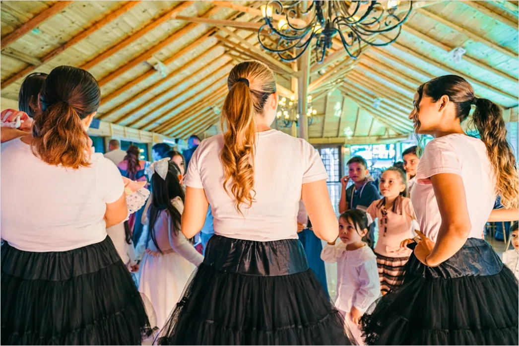 Detail Firmenevent Mitarbeiter Feier Indoor Elegant Number 14