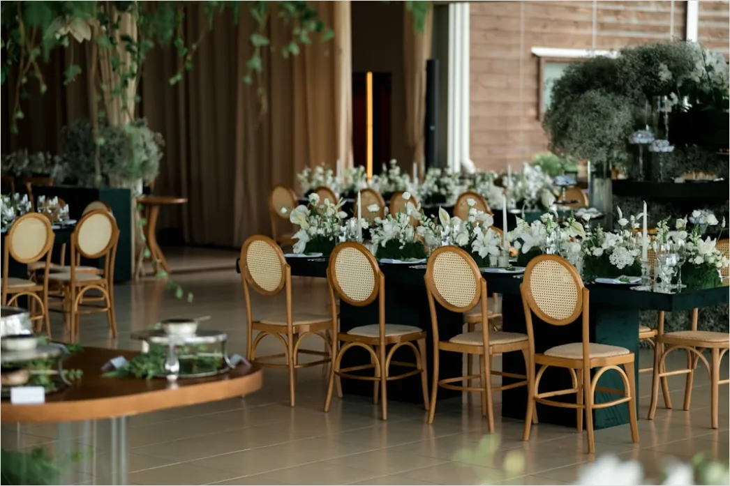 Detail Firmenevent Mitarbeiter Feier Indoor Elegant Number 6