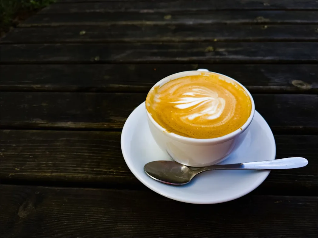 Detail Flat White Kaffee Nahaufnahme ästhetisch Number 15