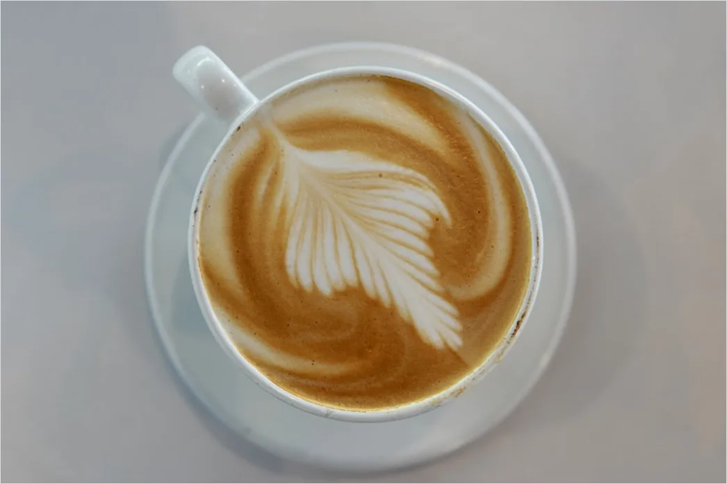 Detail Flat White Kaffee Nahaufnahme ästhetisch Number 16