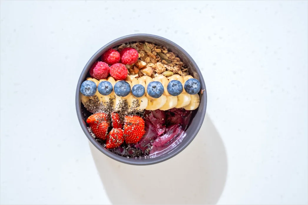 Fruehstueck Bowl Acai Beeren Nahaufnahme 912d