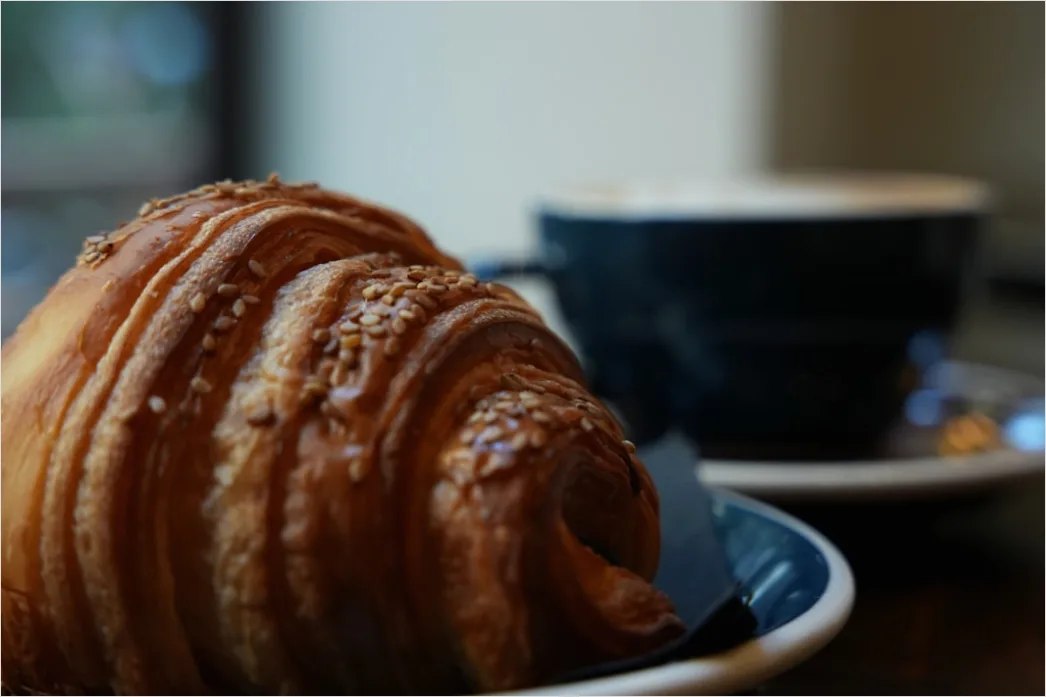 Detail Frühstück Croissant Kaffee Tisch Nahaufnahme Number 17