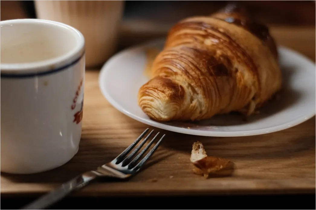 Detail Frühstück Croissant Kaffee Tisch Nahaufnahme Number 18